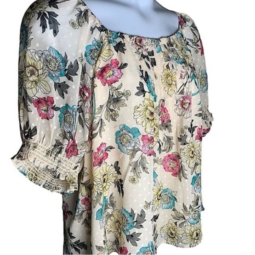 Elegant Floral Women's Blouse